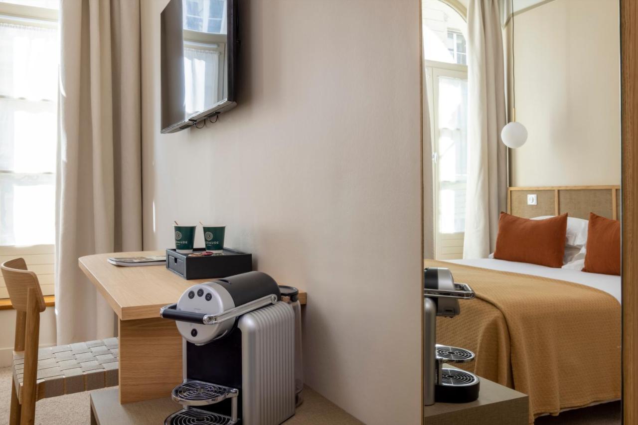 Kamar Superior Double atau Twin dengan Balkon